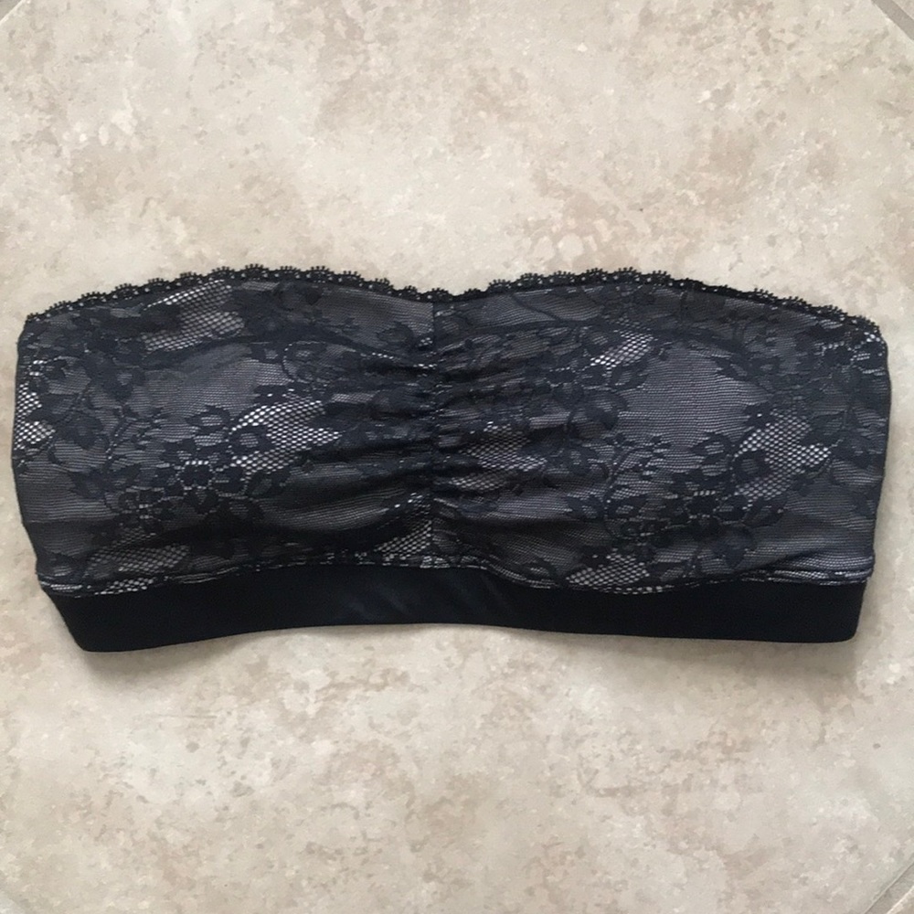 Black lace bandeau